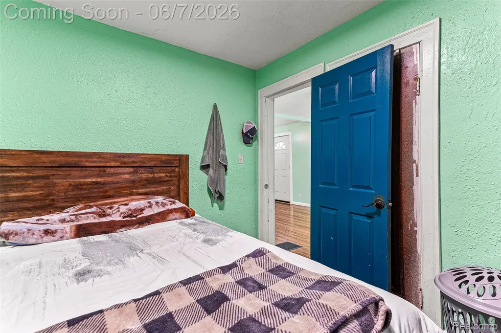 9983 Quincy Street Detroit City MI 48204