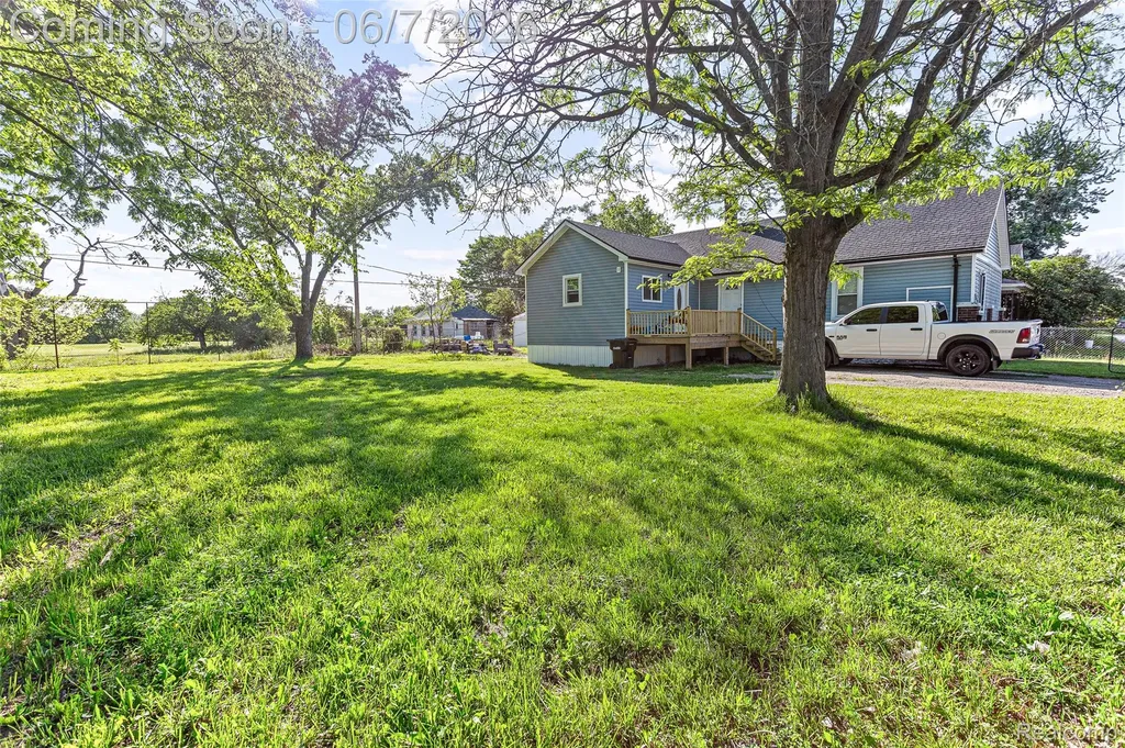9983 Quincy Street Detroit City MI 48204