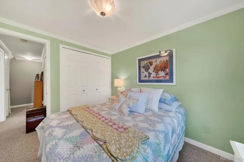 38969 Golfview Drive W Clinton Charter Township MI 48038