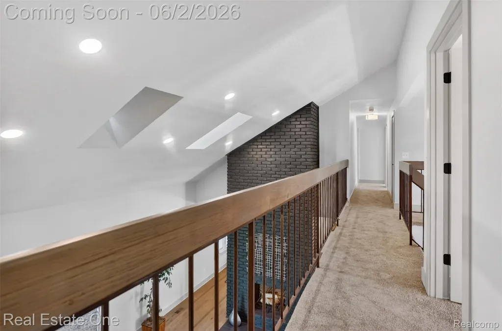 2141 Hickory Leaf Court N Rochester Hills City MI 48309