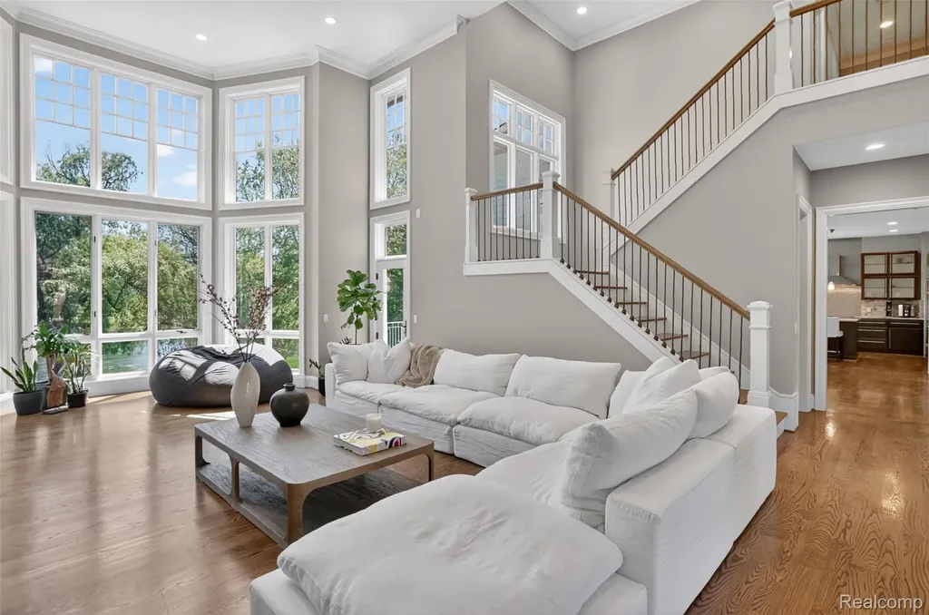 2951 Turtle Pond Court Bloomfield Hills City MI 48302