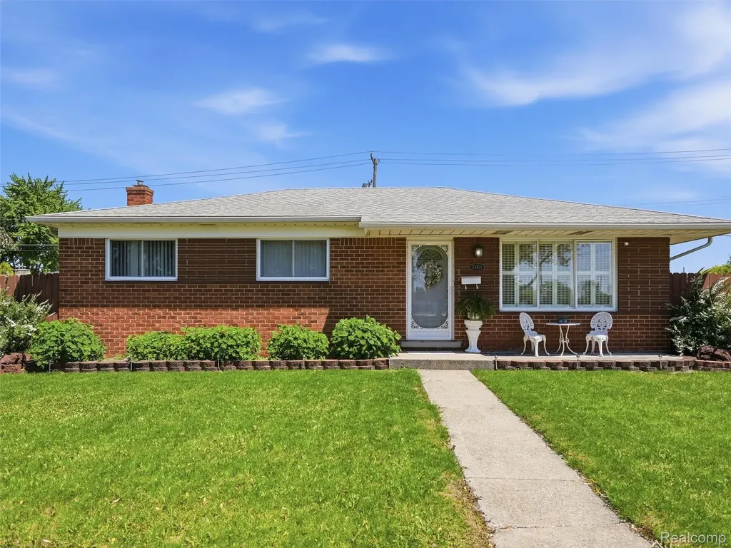 33810 Brookshire Drive Sterling Heights City MI 48312