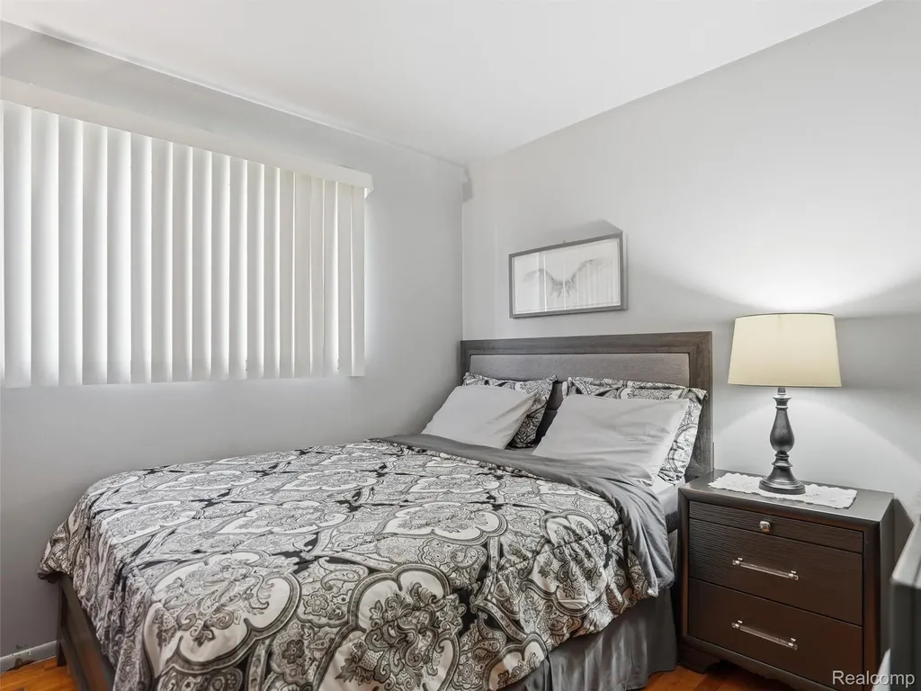 33810 Brookshire Drive Sterling Heights City MI 48312