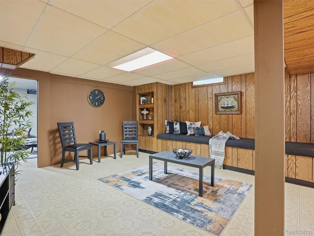 33810 Brookshire Drive Sterling Heights City MI 48312