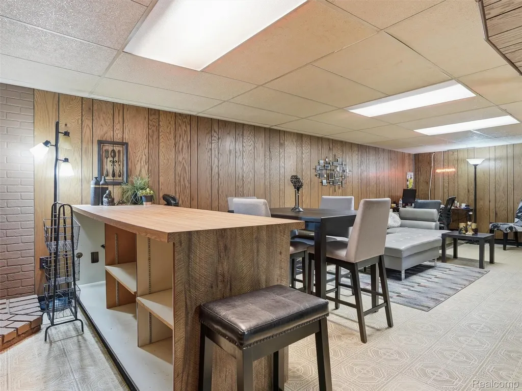 33810 Brookshire Drive Sterling Heights City MI 48312