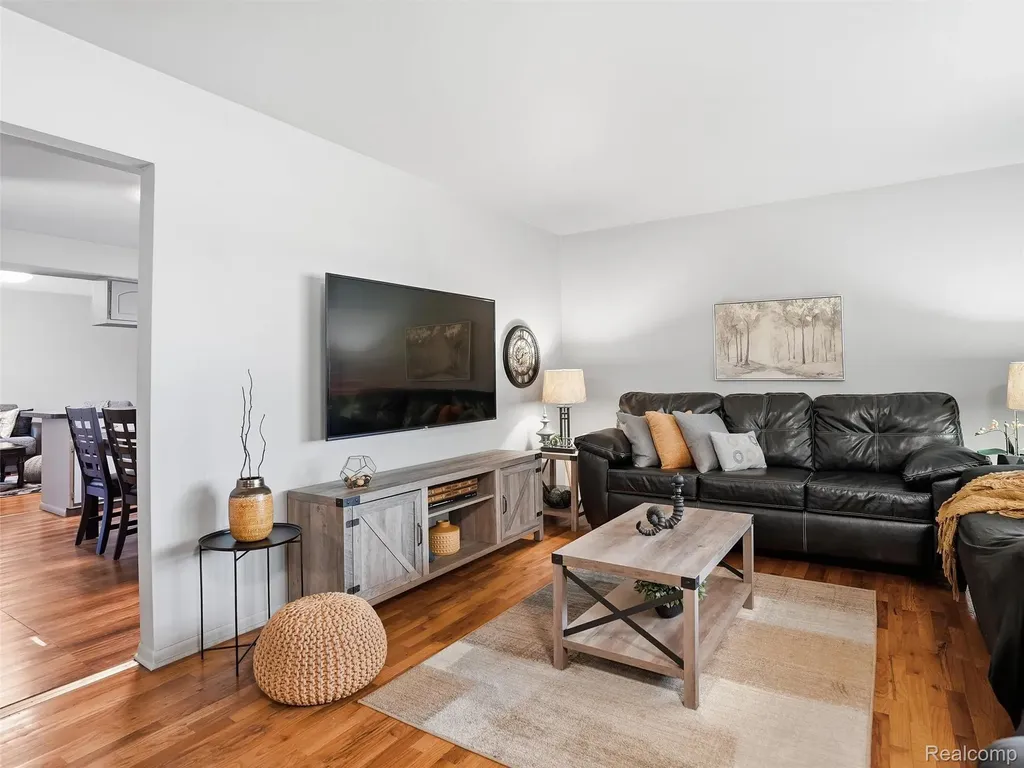 33810 Brookshire Drive Sterling Heights City MI 48312
