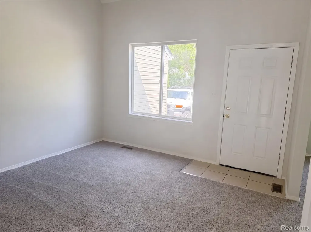 21425 Averhill Street Farmington Hills City MI 48336