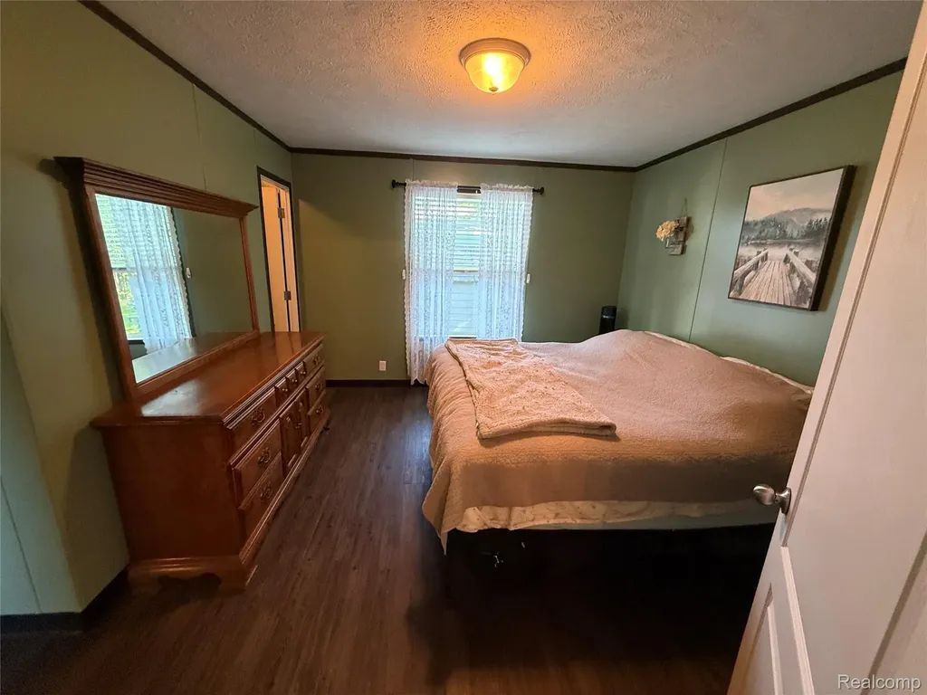 1101 Forest Lane Columbus Township MI 48063