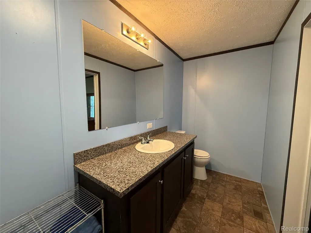 1101 Forest Lane Columbus Township MI 48063