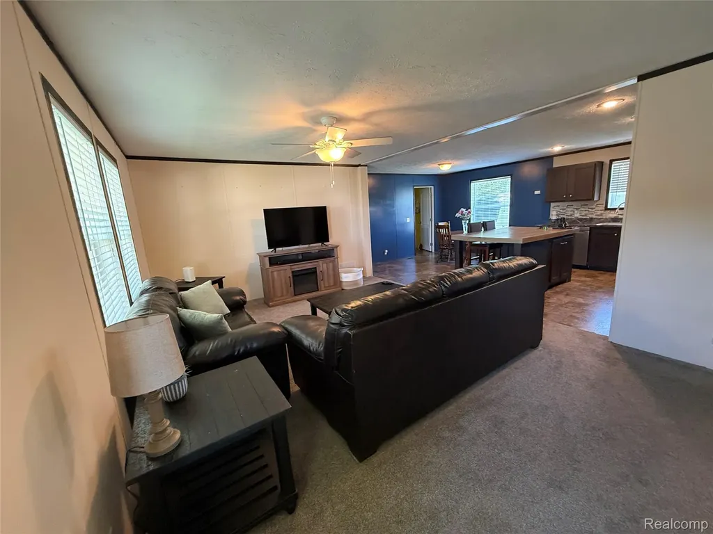 1101 Forest Lane Columbus Township MI 48063