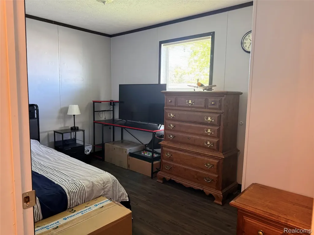 1101 Forest Lane Columbus Township MI 48063
