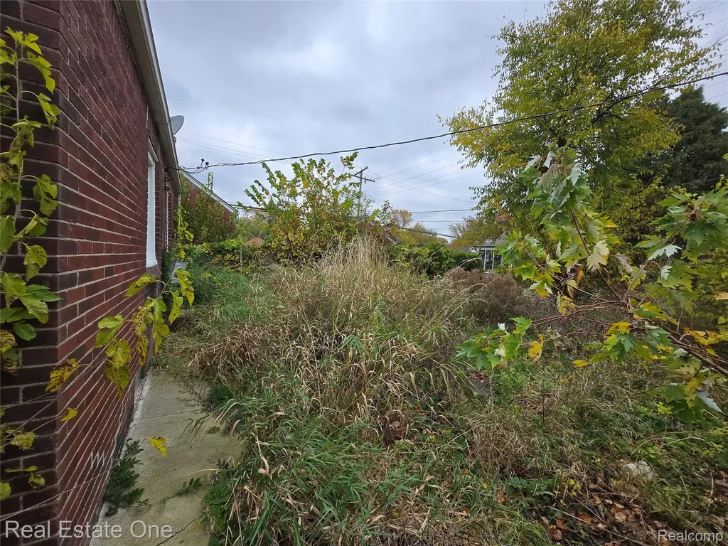 5798 Oldtown Street Detroit City MI 48224