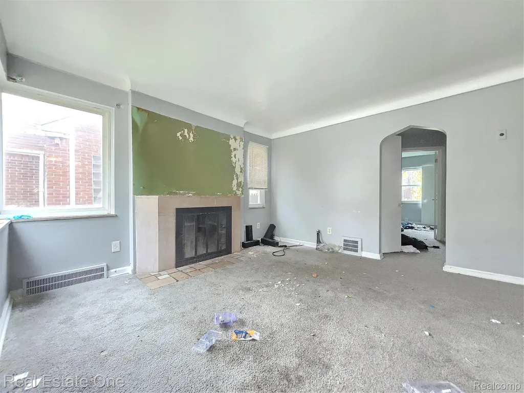 5798 Oldtown Street Detroit City MI 48224