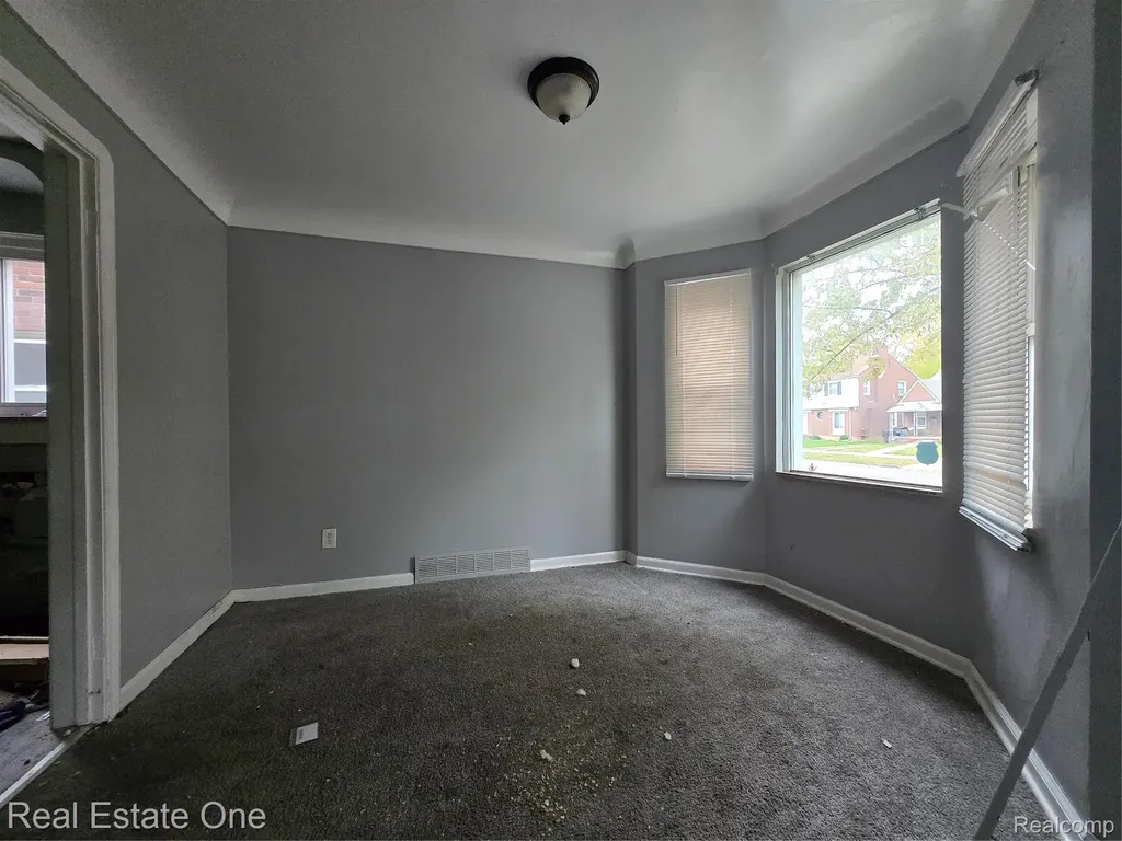 5798 Oldtown Street Detroit City MI 48224