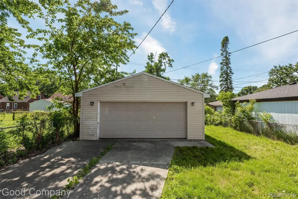7972 Ziegler Street Taylor City MI 48180