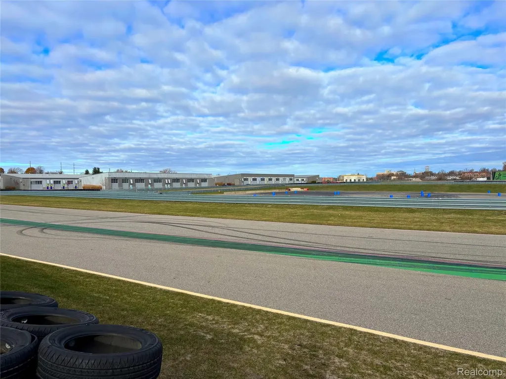 57 Pit Lane Pontiac City MI 48341