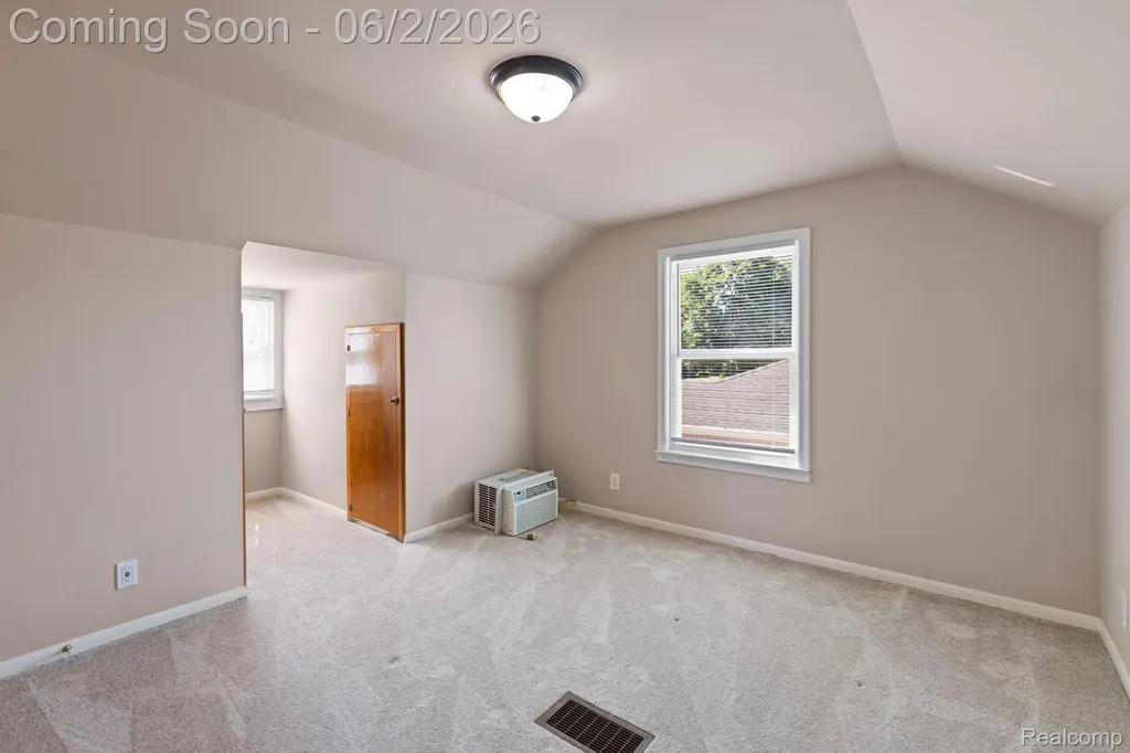 7604 Robinson Avenue Allen Park City MI 48101