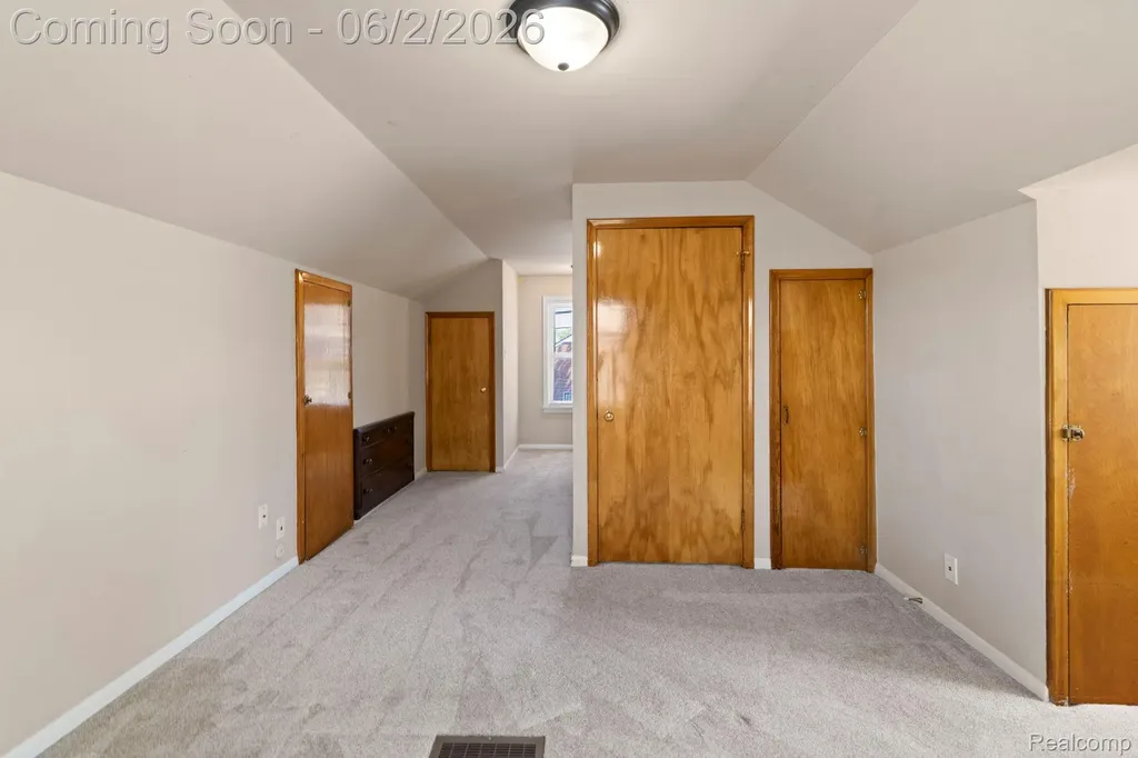 7604 Robinson Avenue Allen Park City MI 48101