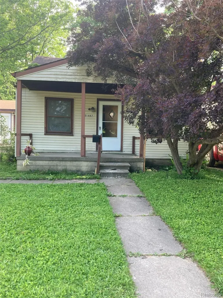 24667 Puritan Redford Charter Township MI 48239