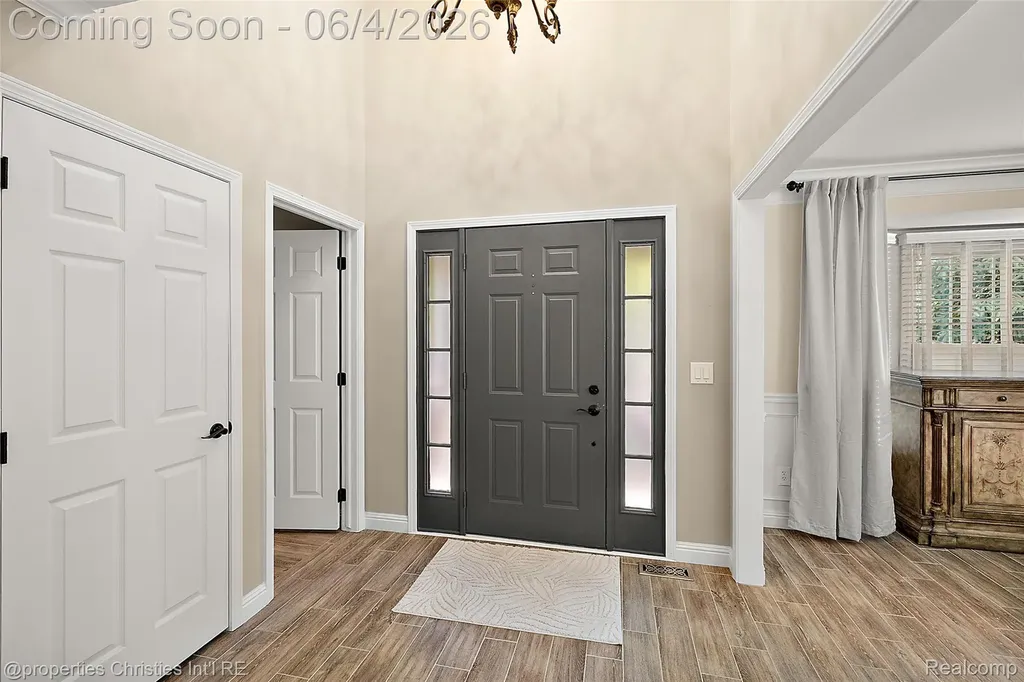 42967 Brookstone Drive Novi City MI 48377