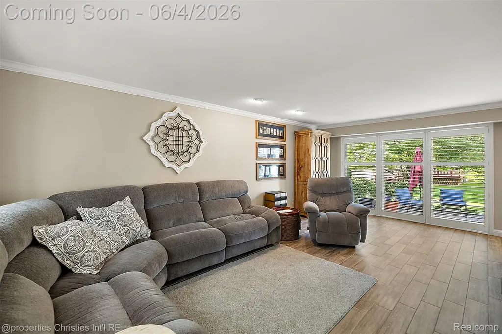 42967 Brookstone Drive Novi City MI 48377