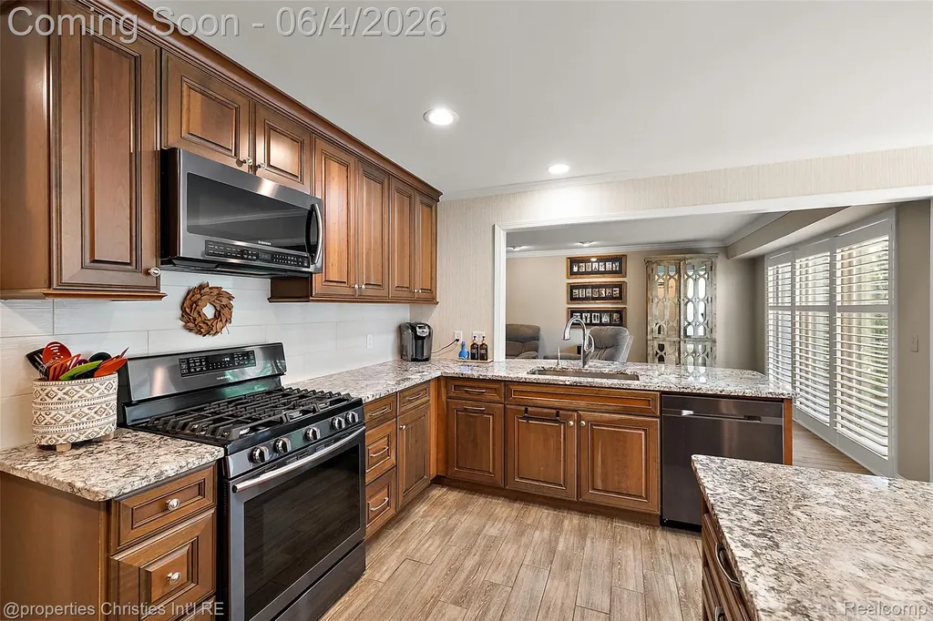 42967 Brookstone Drive Novi City MI 48377