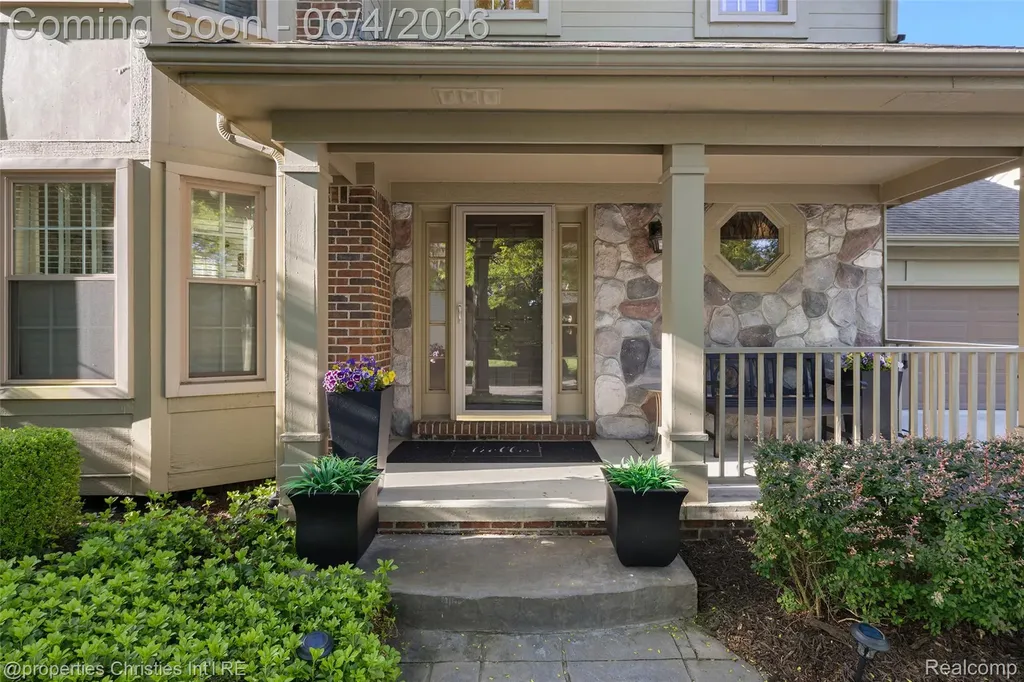42967 Brookstone Drive Novi City MI 48377