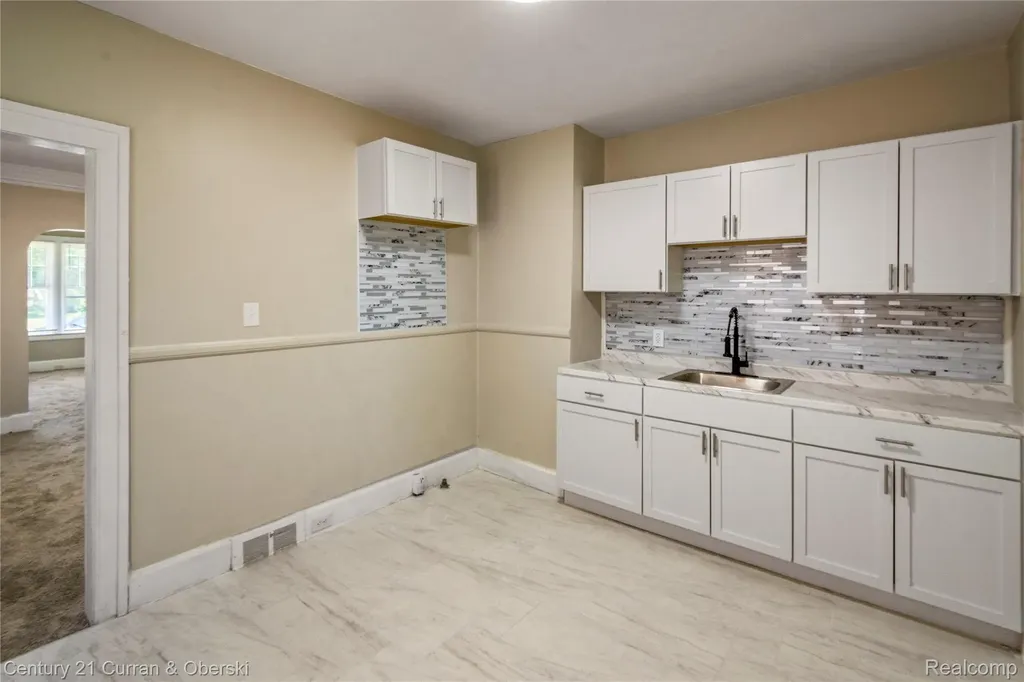 483 Philip Street Detroit City MI 48215