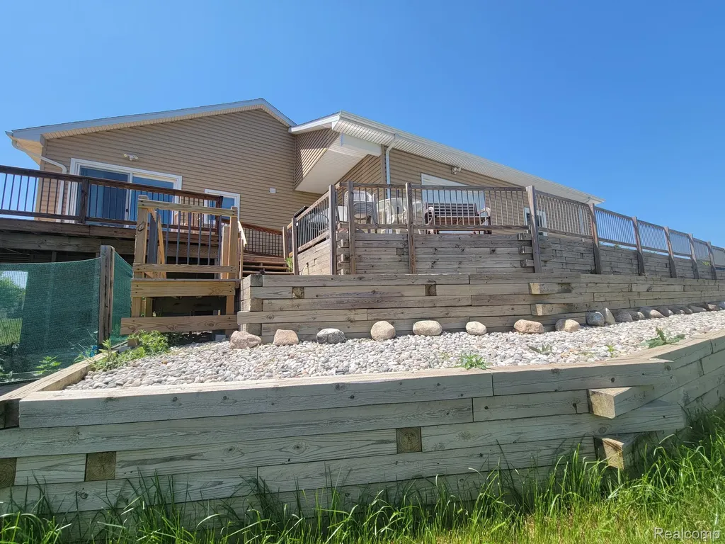 4266 Mccandlish Road Grand Blanc Charter Township MI 48439