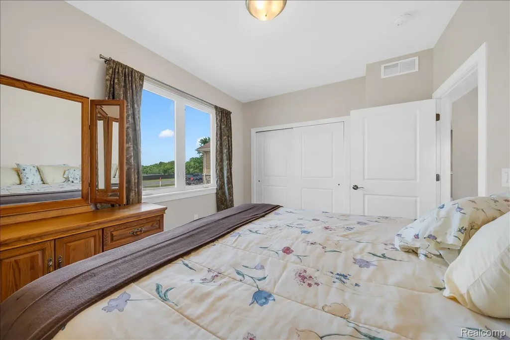 4266 Mccandlish Road Grand Blanc Charter Township MI 48439