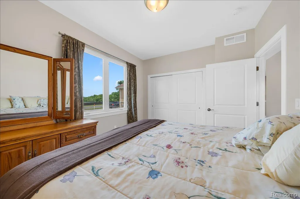 4266 Mccandlish Road Grand Blanc Charter Township MI 48439