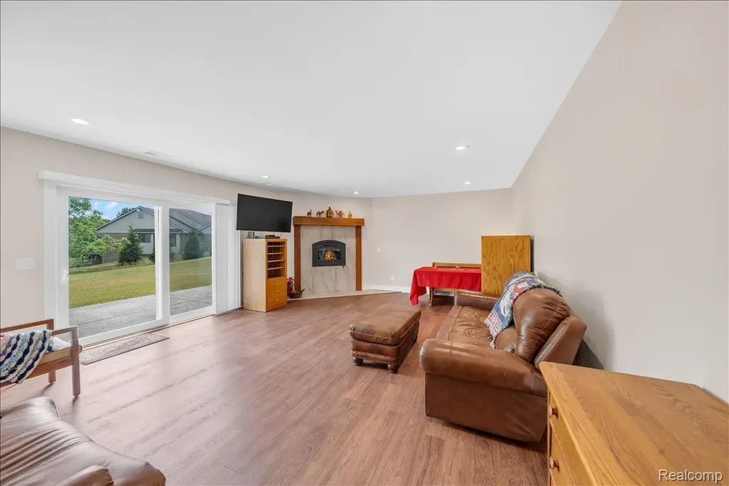 4266 Mccandlish Road Grand Blanc Charter Township MI 48439