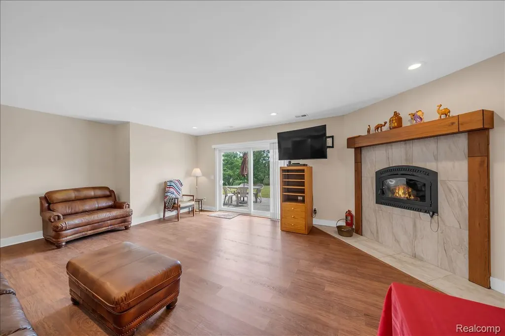 4266 Mccandlish Road Grand Blanc Charter Township MI 48439