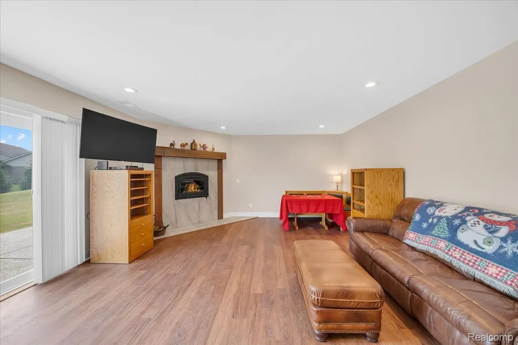 4266 Mccandlish Road Grand Blanc Charter Township MI 48439