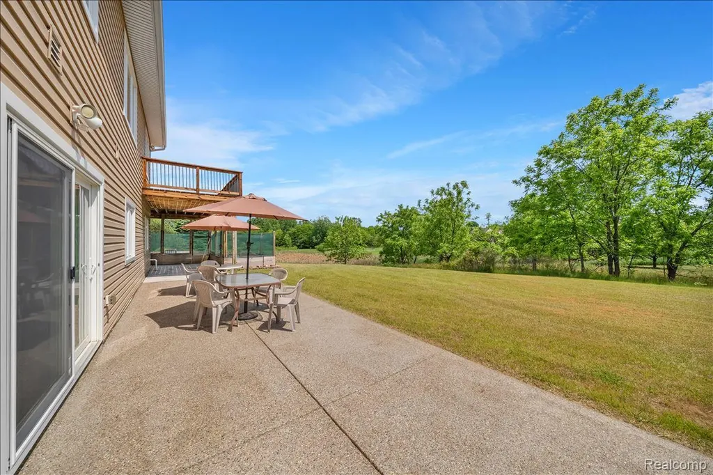4266 Mccandlish Road Grand Blanc Charter Township MI 48439