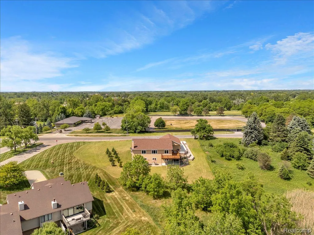 4266 Mccandlish Road Grand Blanc Charter Township MI 48439