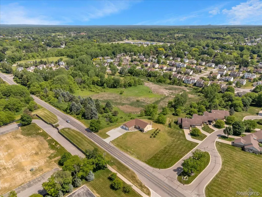 4266 Mccandlish Road Grand Blanc Charter Township MI 48439