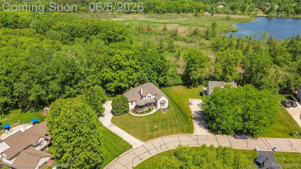 3364 Habitat Trail Hamburg Township MI 48169