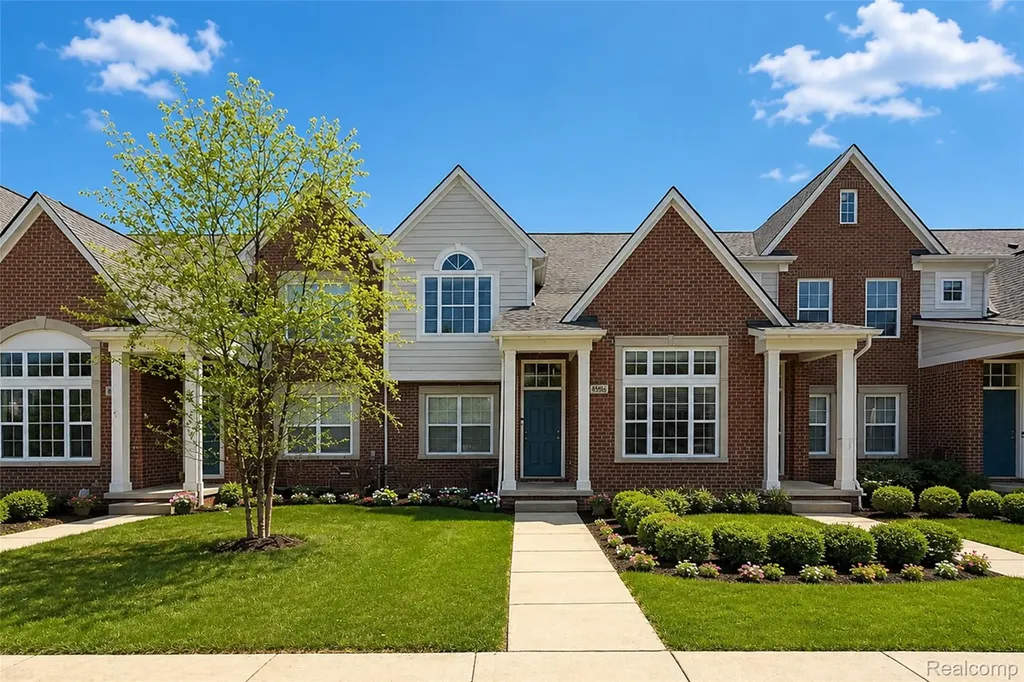 45806 Aragon Lane Canton Charter Township MI 48187