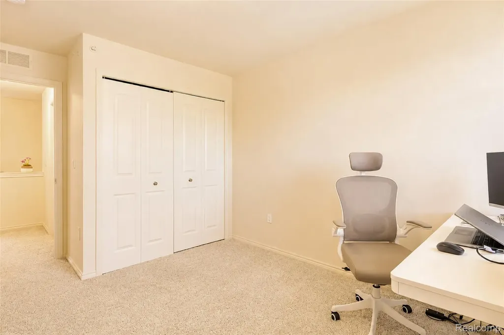 45806 Aragon Lane Canton Charter Township MI 48187