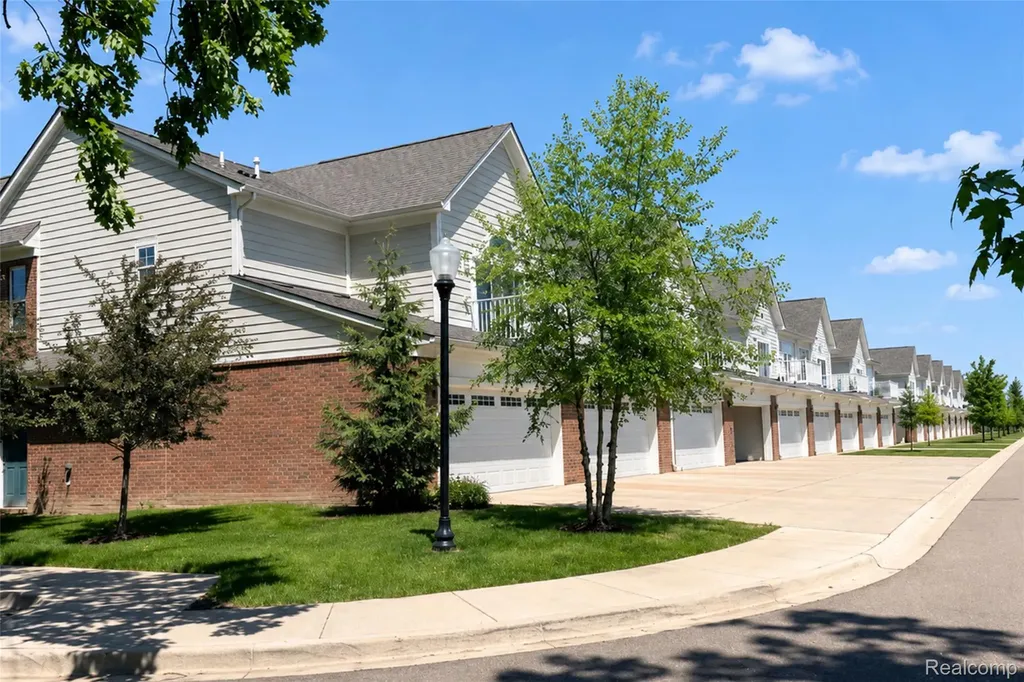 45806 Aragon Lane Canton Charter Township MI 48187