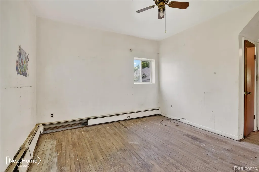 783 E Huron River Drive Van Buren Charter Township MI 48111