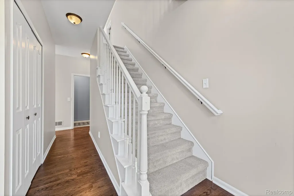 840 Cross Circle Oxford Charter Township MI 48371