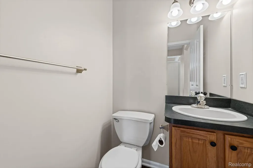 840 Cross Circle Oxford Charter Township MI 48371