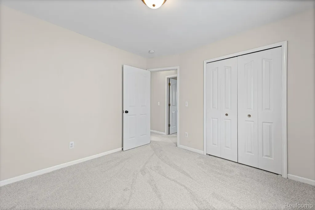 840 Cross Circle Oxford Charter Township MI 48371