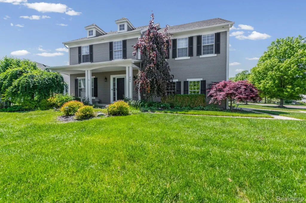840 Cross Circle Oxford Charter Township MI 48371