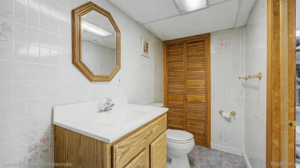 14446 Longview Drive Sterling Heights City MI 48313