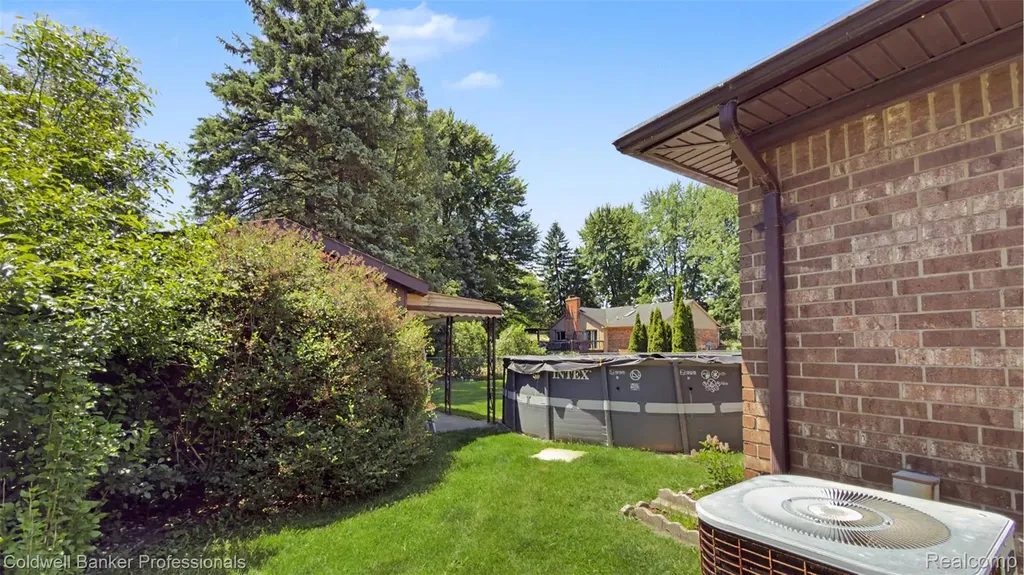 14446 Longview Drive Sterling Heights City MI 48313