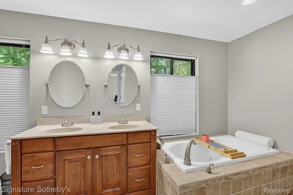5084 N Birch Avenue Sheridan Township MI 49410