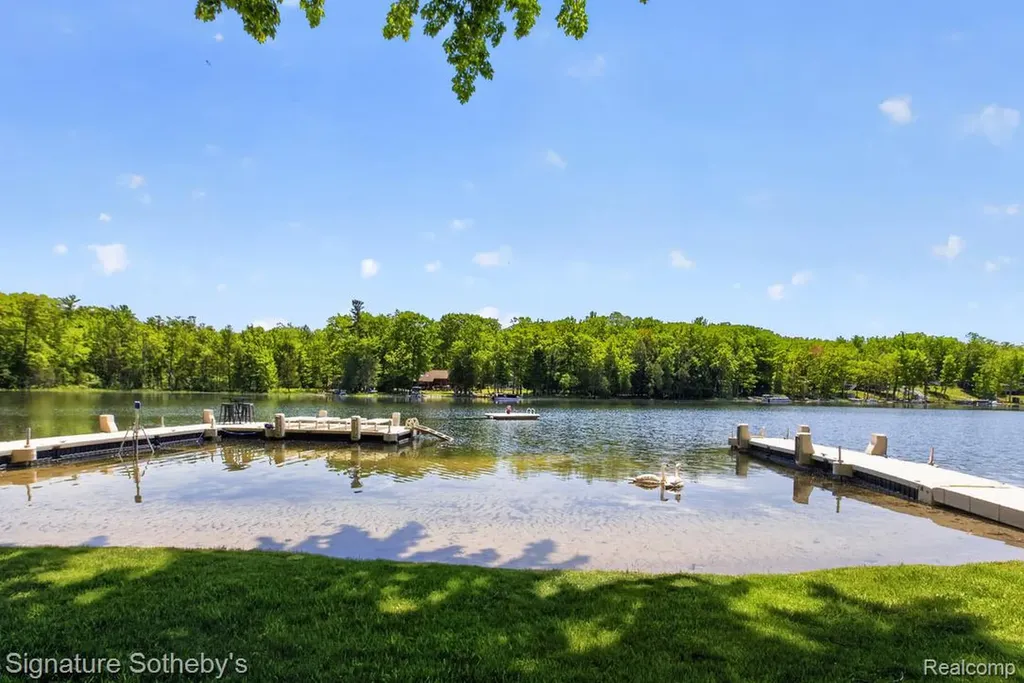 5084 N Birch Avenue Sheridan Township MI 49410